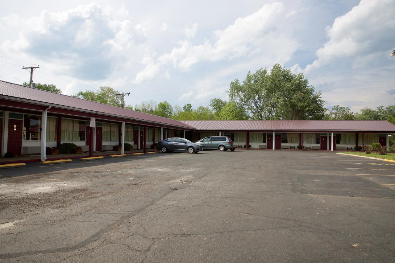 Highlander Motel Athens Exterior photo